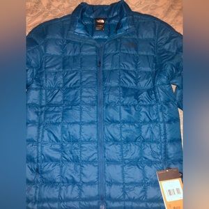 Men’s Northface Thermoball Jacket